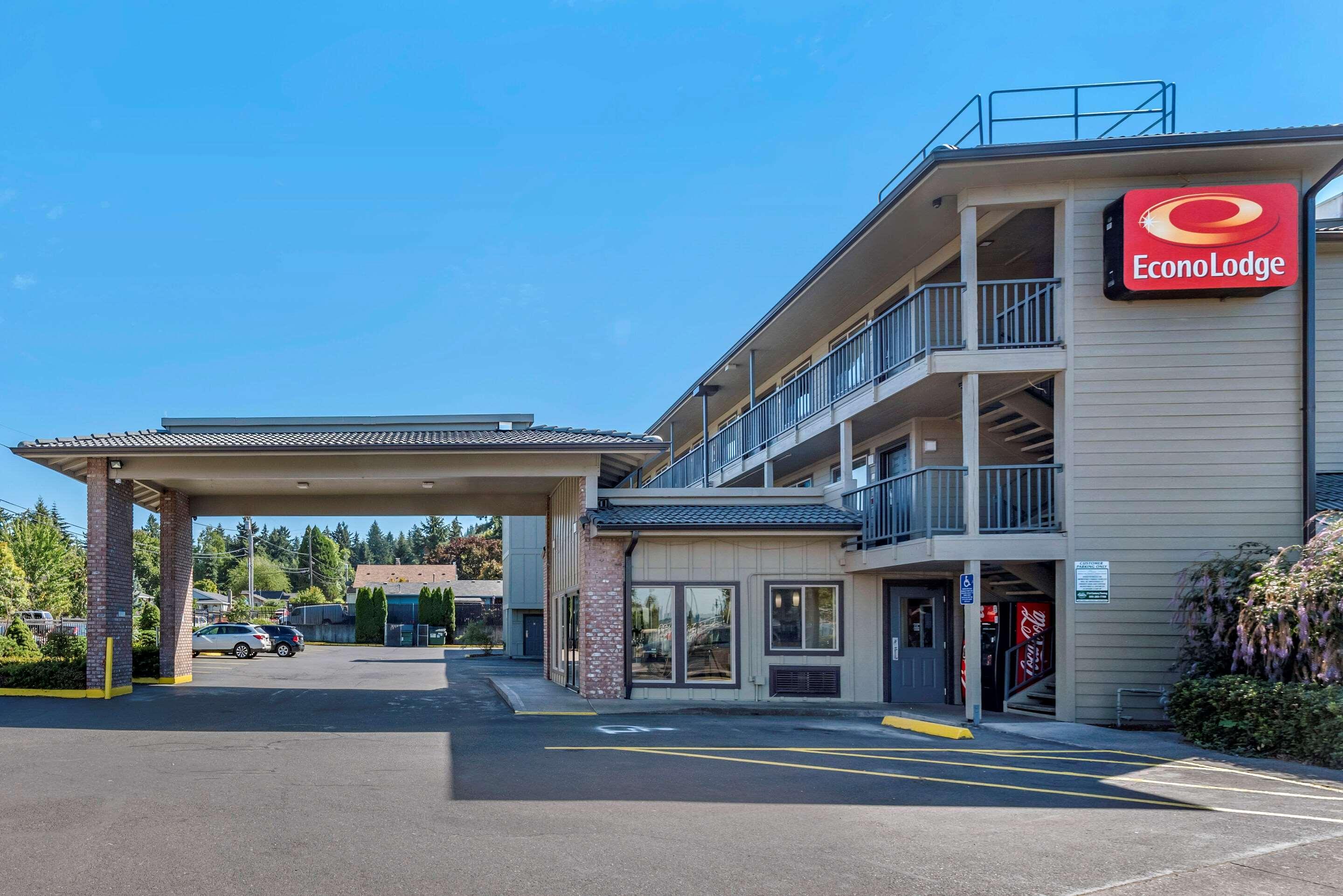 Econo Lodge Portland Airport Екстериор снимка